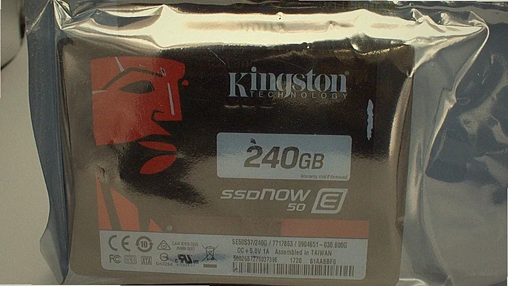 Kingston Digital, Inc. SSDNow E50 240GB 2.5-Inch Solid State Drive SATA