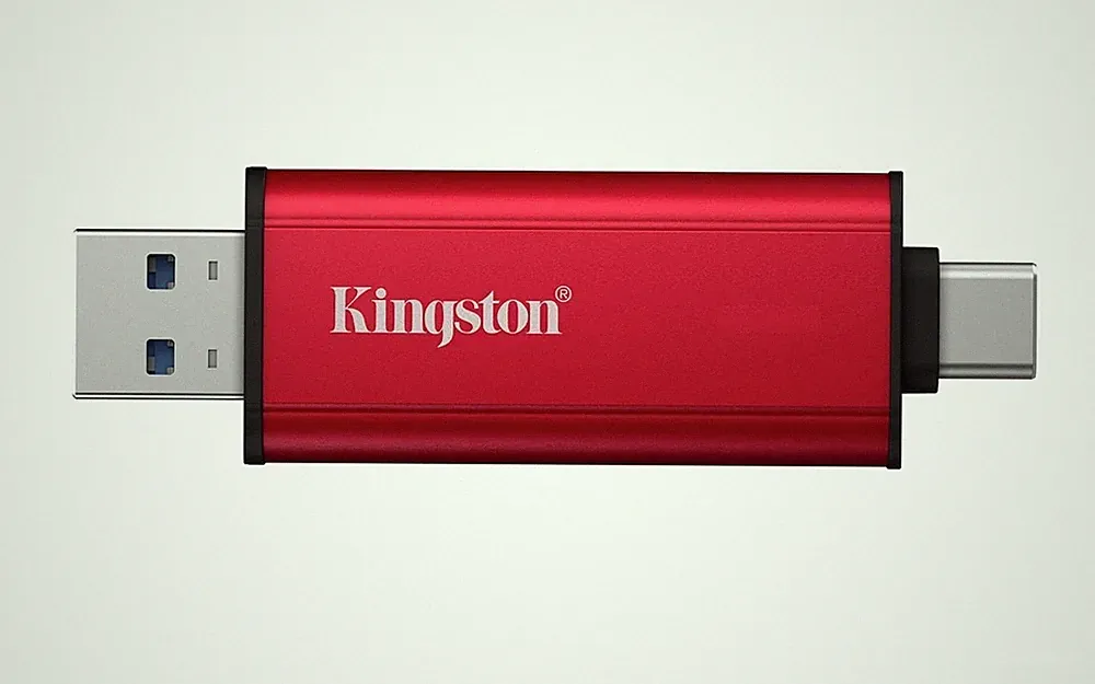 Kingston Dual USB-A/C Portable 512GB 1TB 2TB, 1050MB/s USB 3.2 SPSD External SSD
