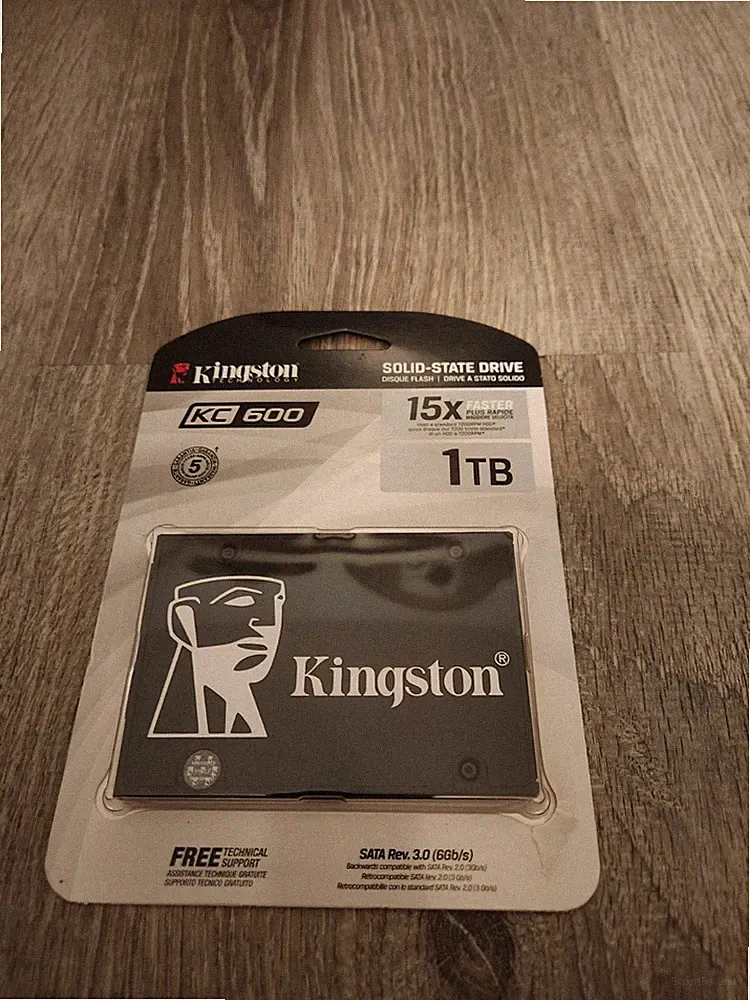 Kingston 1 TB SSD SATA 2.5 internal hard drive